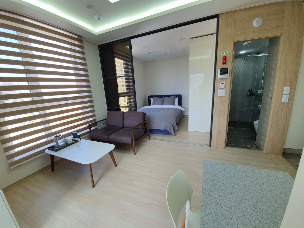 The Mark Sokcho Residence Hotel 25/30
