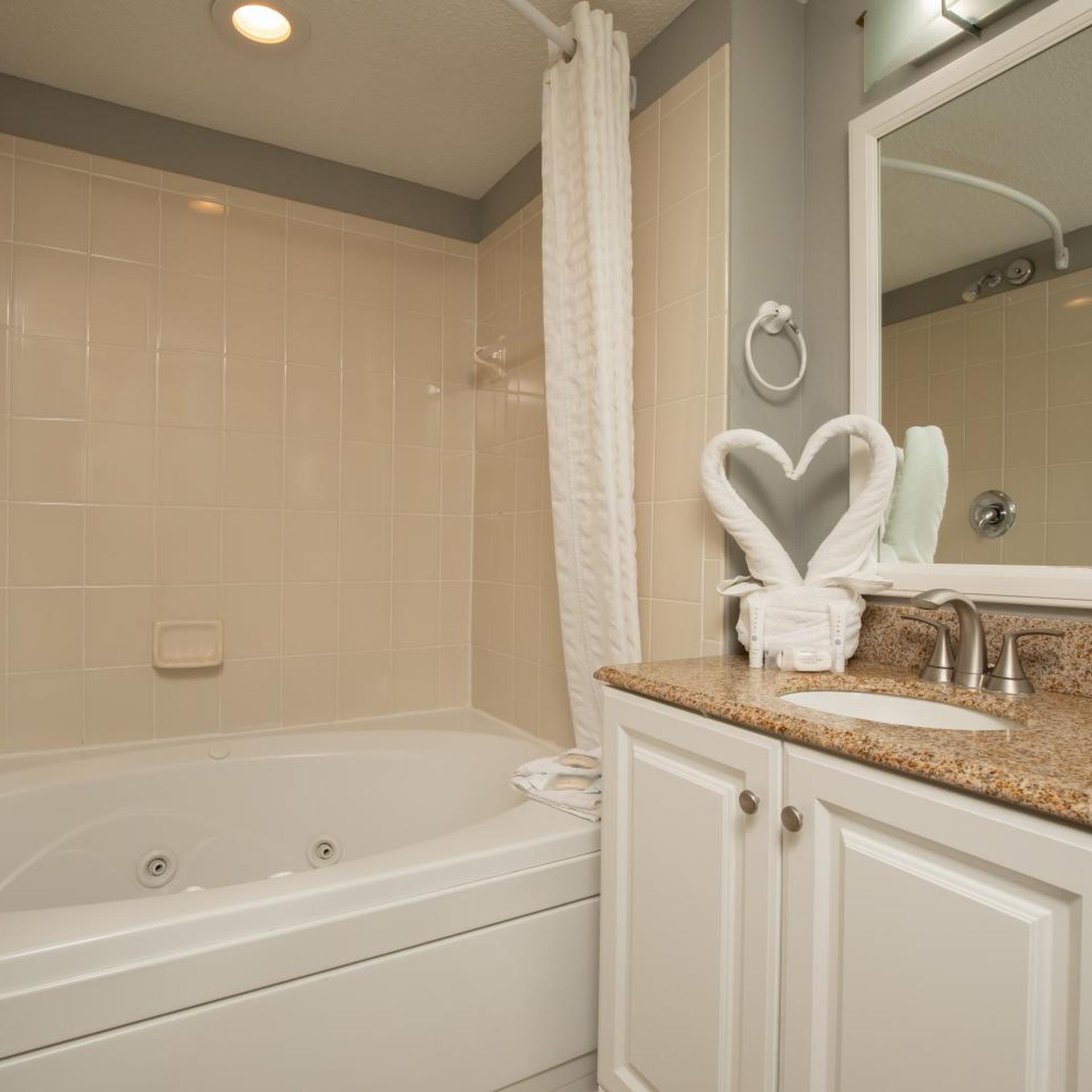 1 Bedroom, Suite, Ocean View, Hot Tub, Avista Resort 4/9