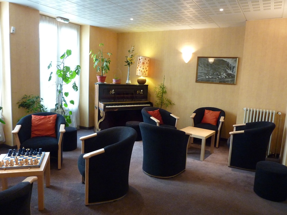 Citotel de la Vallee 18/35