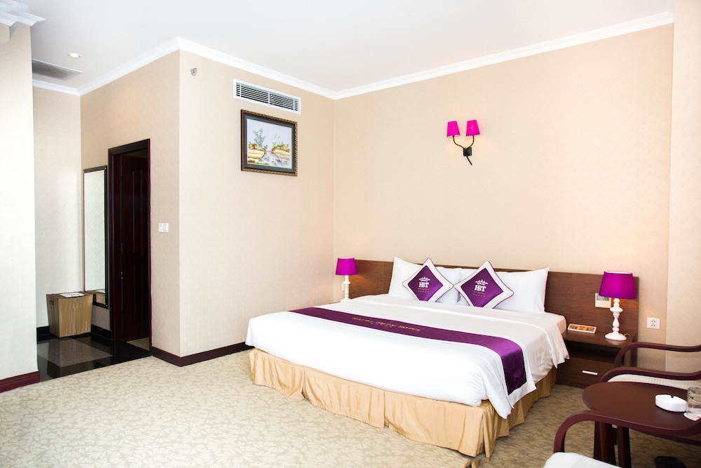 Hai Ba Trung Hotel & Spa 8/38