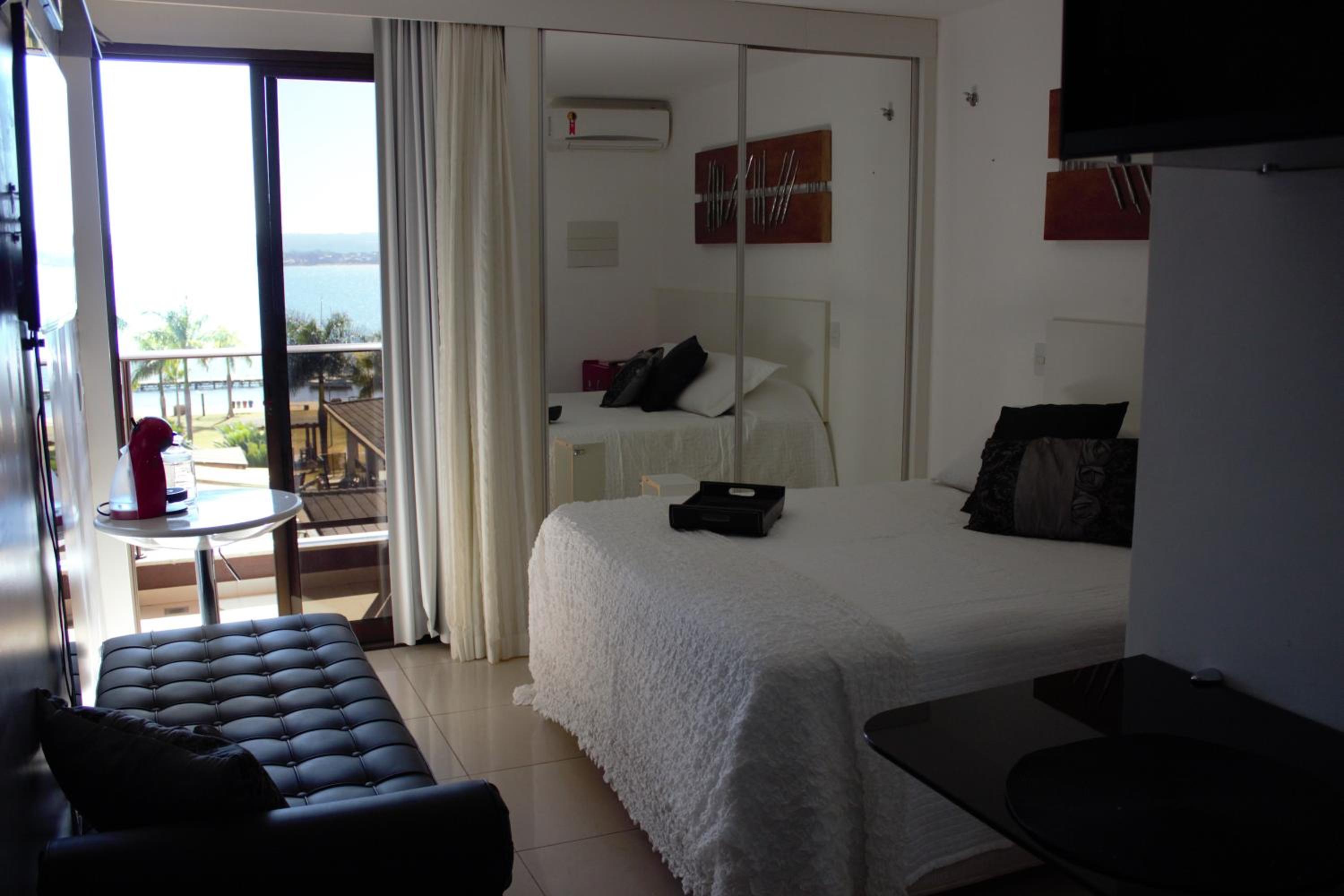 Life Resort Hplus Long Stay 15/24