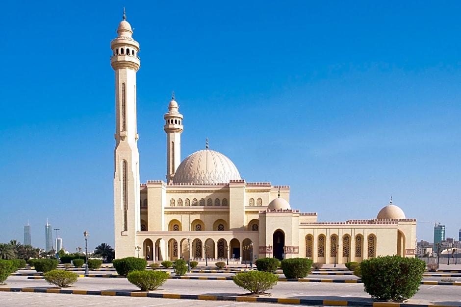 HOLIDAY INN EXPRESS BAHRAIN 17/18