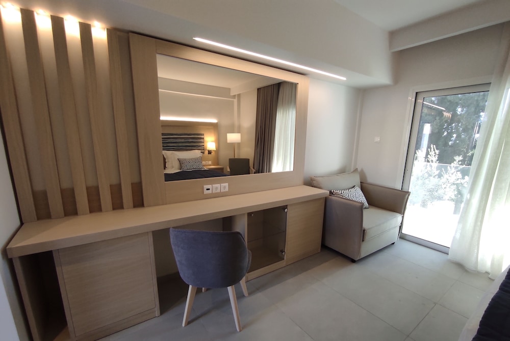 Paradise Resort Evia - A Member of Radisson Individuals 21/42