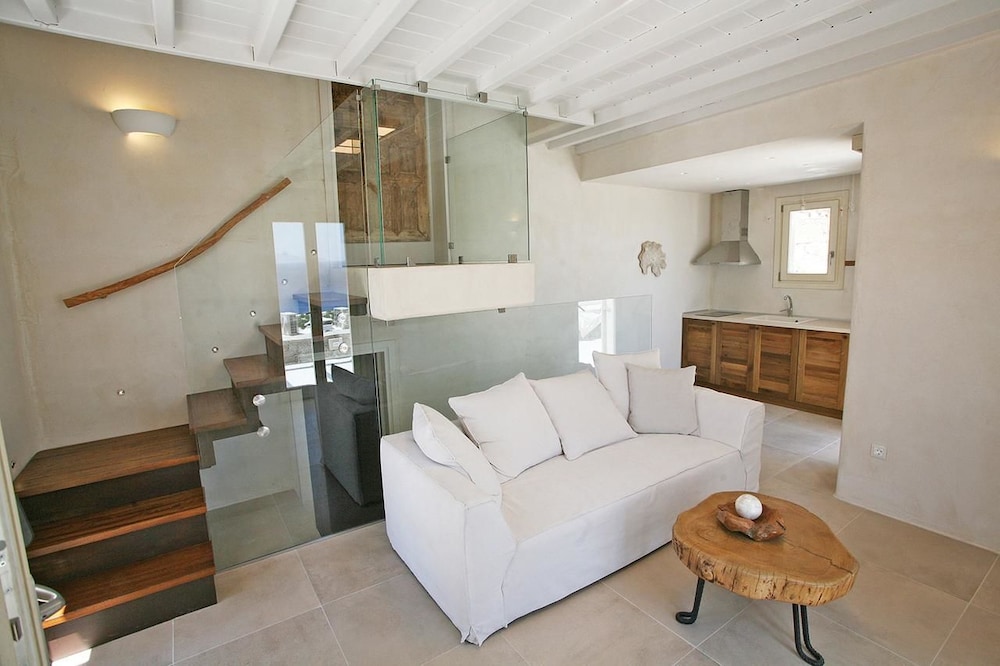 Atlantis Beach Residence 25/50