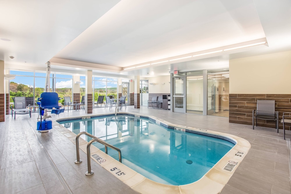 Fairfield Inn & Suites by Marriott Rolla 23/46