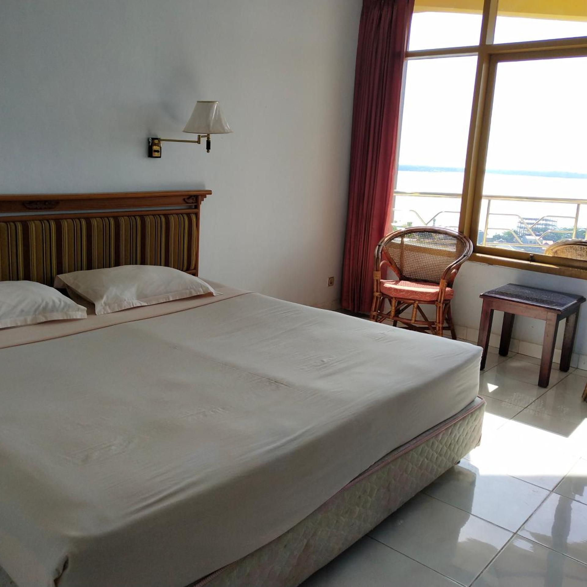 Bukit Kenari Hotel & Restaurant 12/46