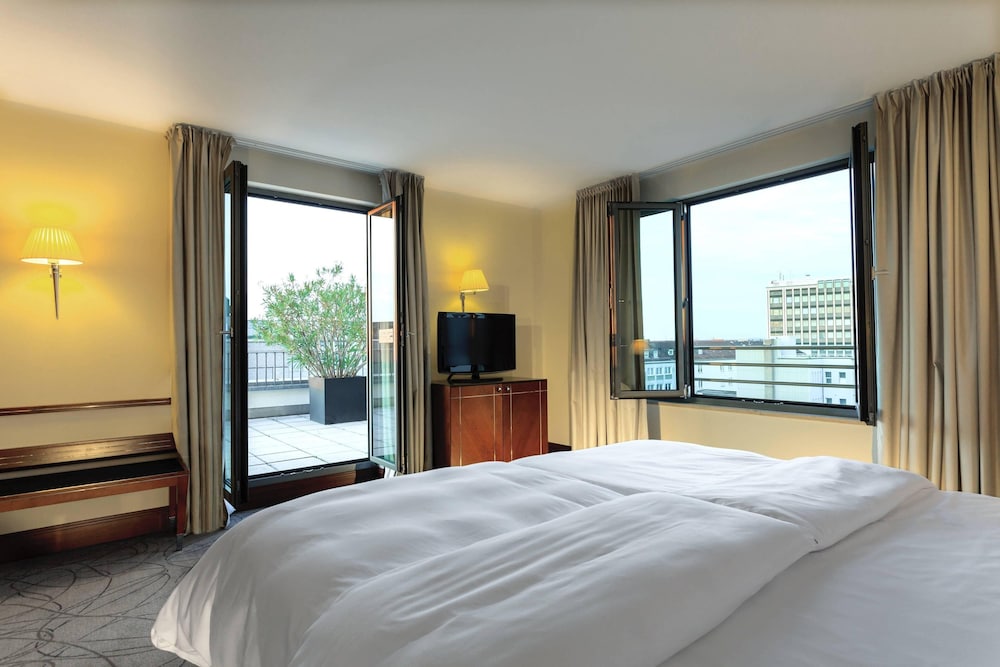 Sheraton Carlton Hotel Nuernberg 14/45
