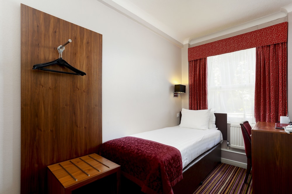 The Victoria Hotel 20/53