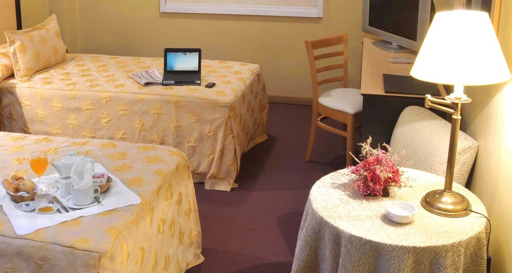 San Nicolas Plaza Hotel 48/61