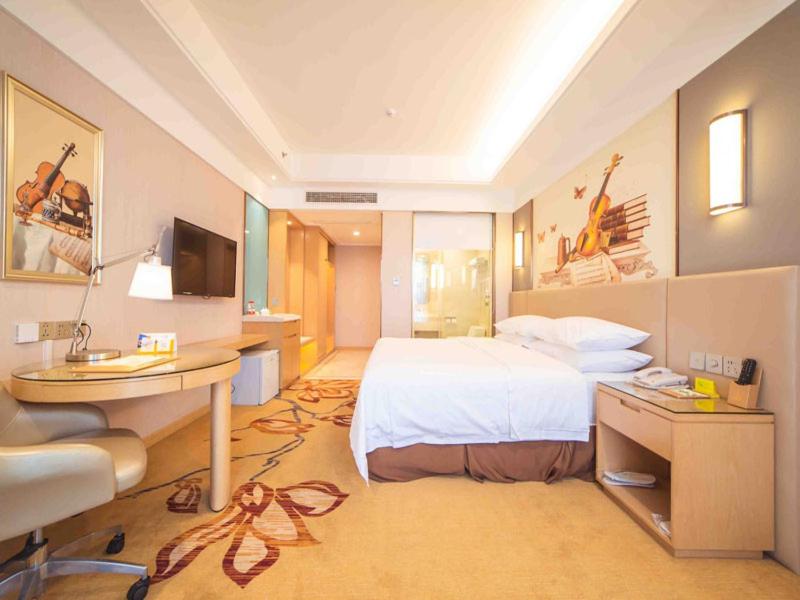 Vienna International Hotel (Slender lake Dongguan Street Ancient Canal) 30/38