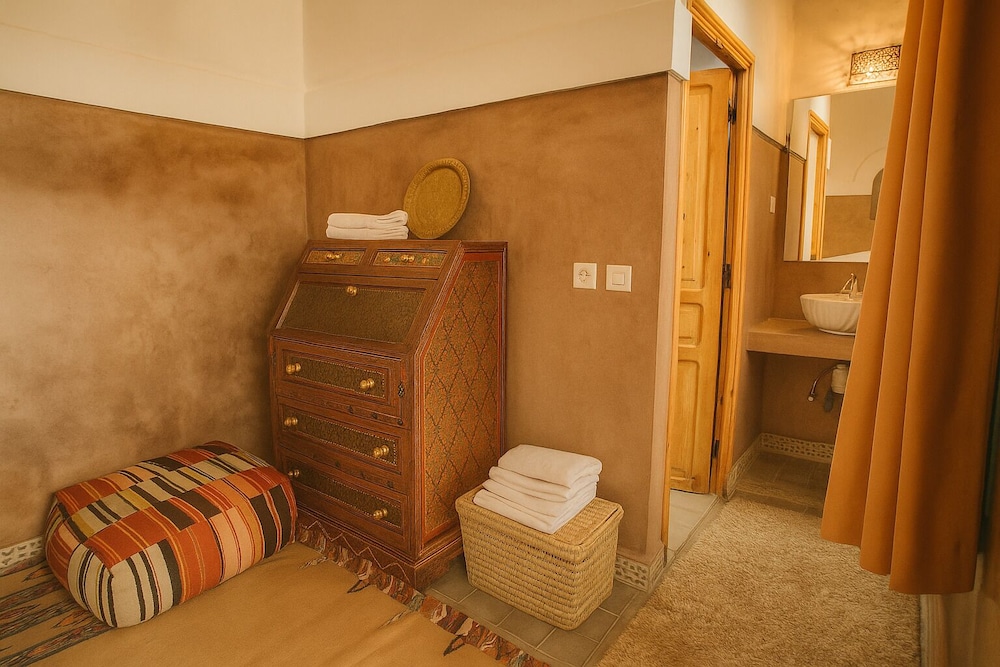 Riad 111 38/65