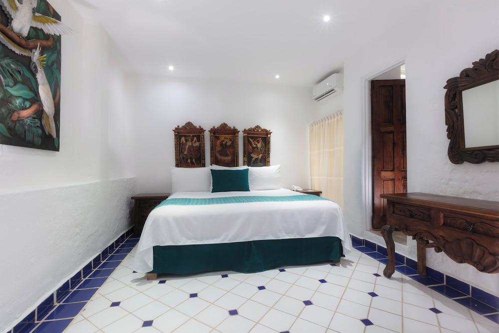 Casa Doña Susana Hotel antes Arcos Vallarta 8/46
