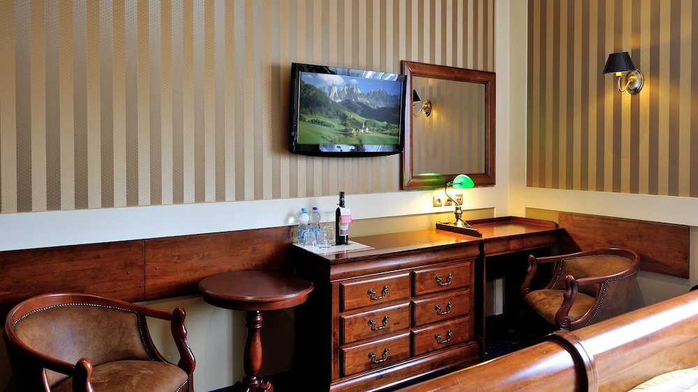 Hotel Diament Arsenal Palace Chorzow 44/50