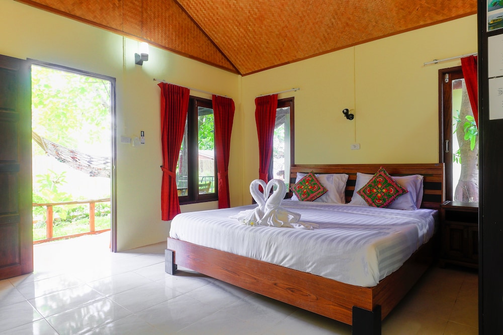 Isara Lanta Resort 10/50
