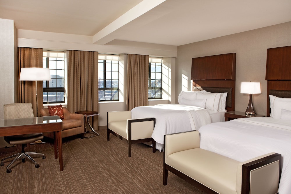 The Westin Portland Harborview 17/58
