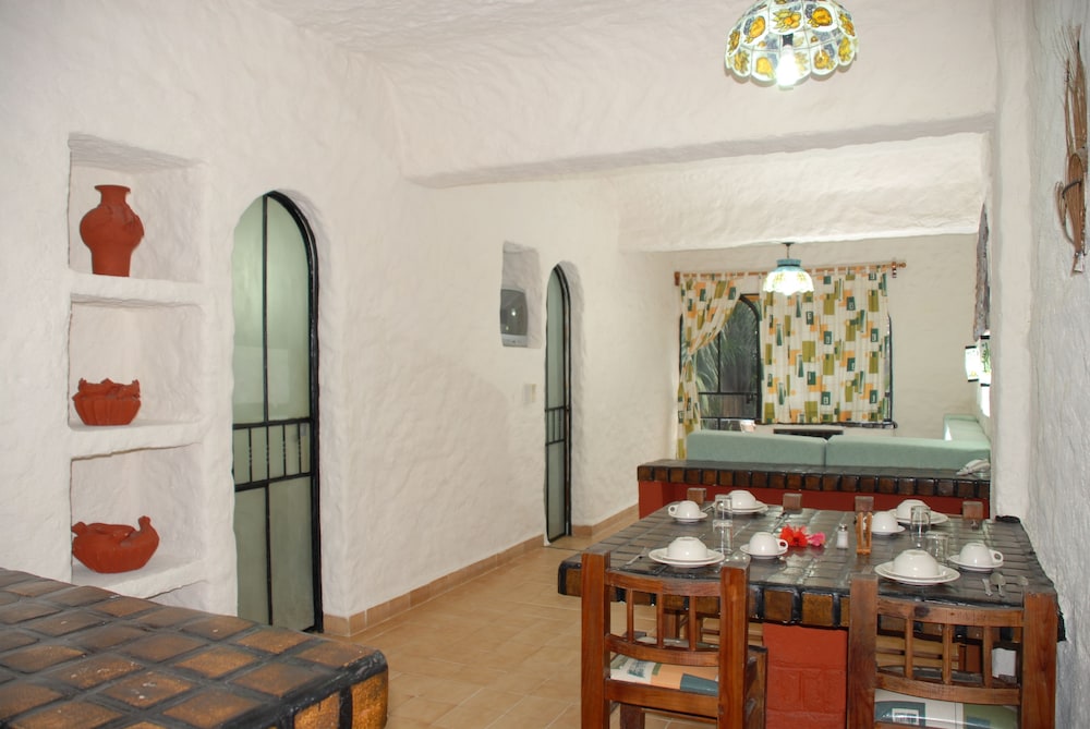 Puerta del Mar 46/64