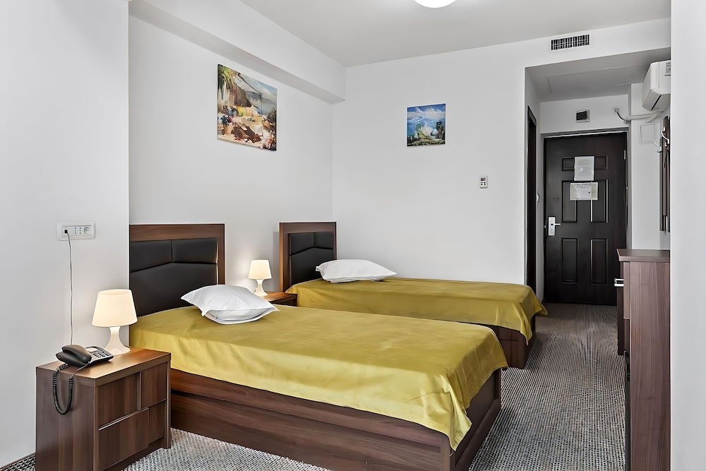 LINA HOTEL 18/49