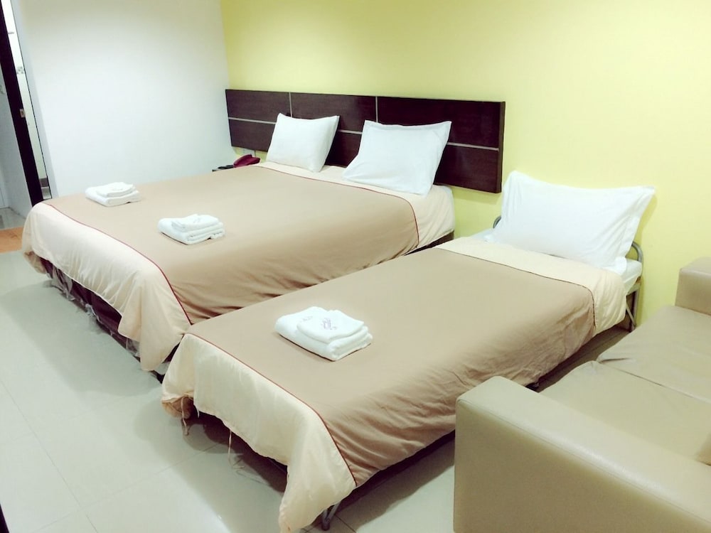 Diamond Bangkok Apartment 8/15