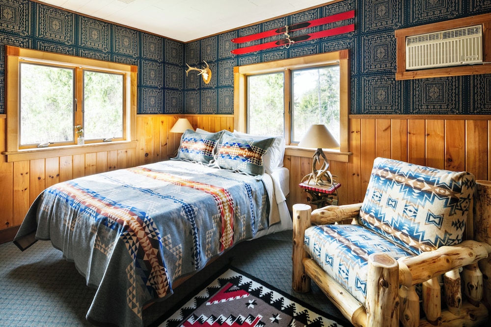 Urban Cowboy Lodge - Catskills 20/60