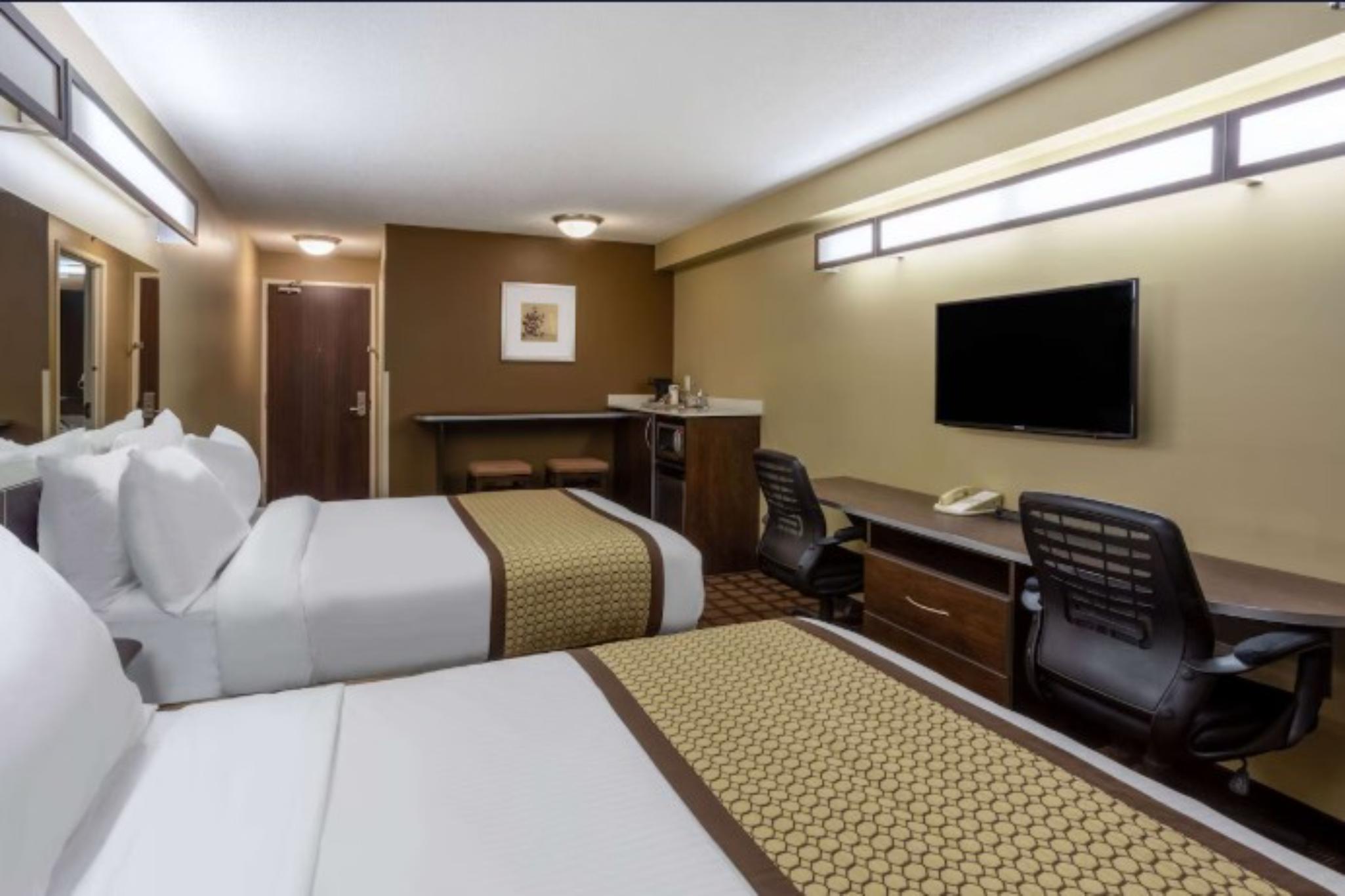 Room, 2 Queen Beds, Accessible, Microtel Inn Suites By Wyndham Timmins 7/10