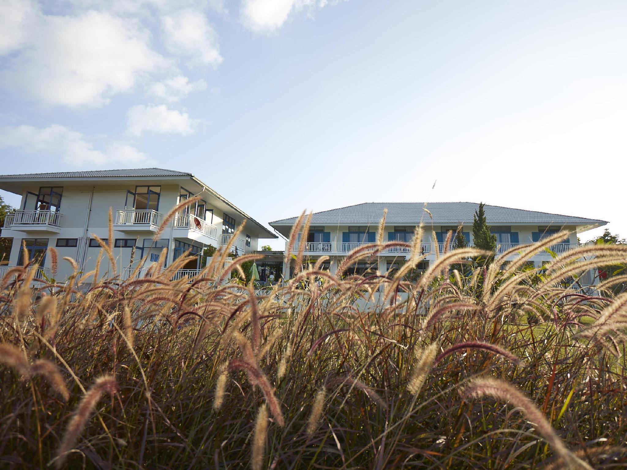 Santosha Health & Lifestyle Resort 3/58