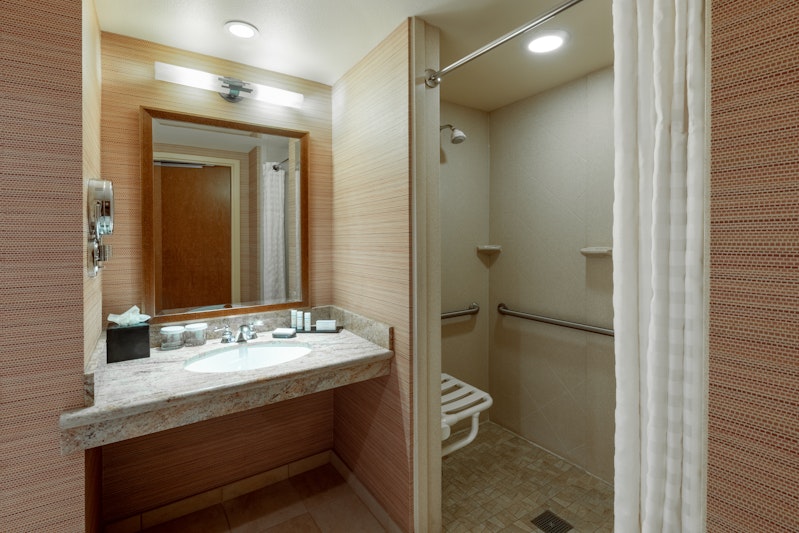 Embassy Suites by Hilton Loveland Hotel Conference Center and Spa 60/60