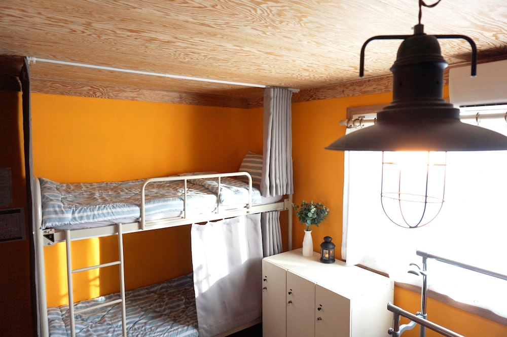 The One Hostel 45/50