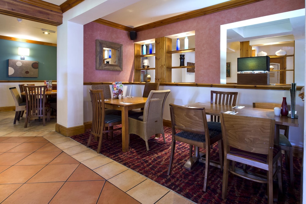 PREMIER INN BRISTOL SOUTH 32/41