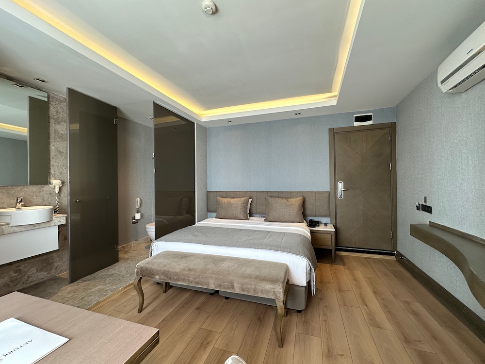 AHC Grand Bazaar Hotel 22/64