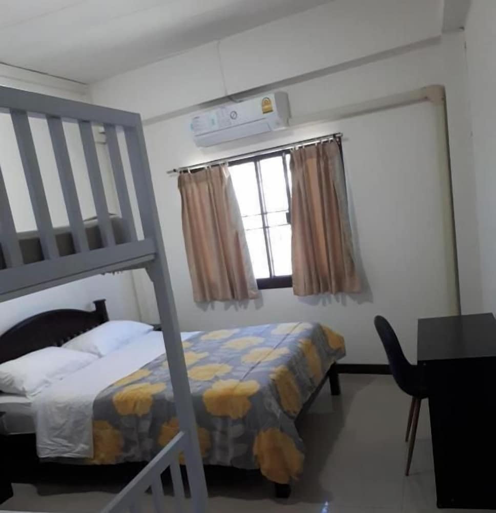 Chiangmai Gate Capsule Hostel 14/50
