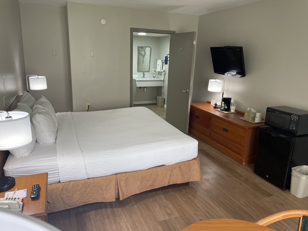 Days Inn by Wyndham Valdosta/Near Valdosta Mall 8/41
