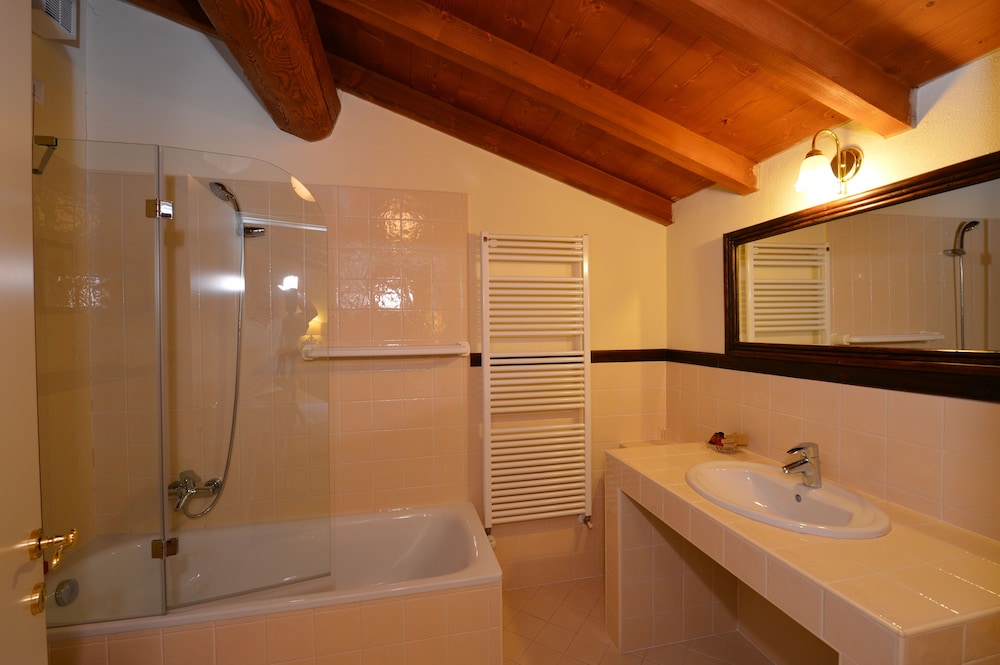 Relais Corte Paradiso 74/76