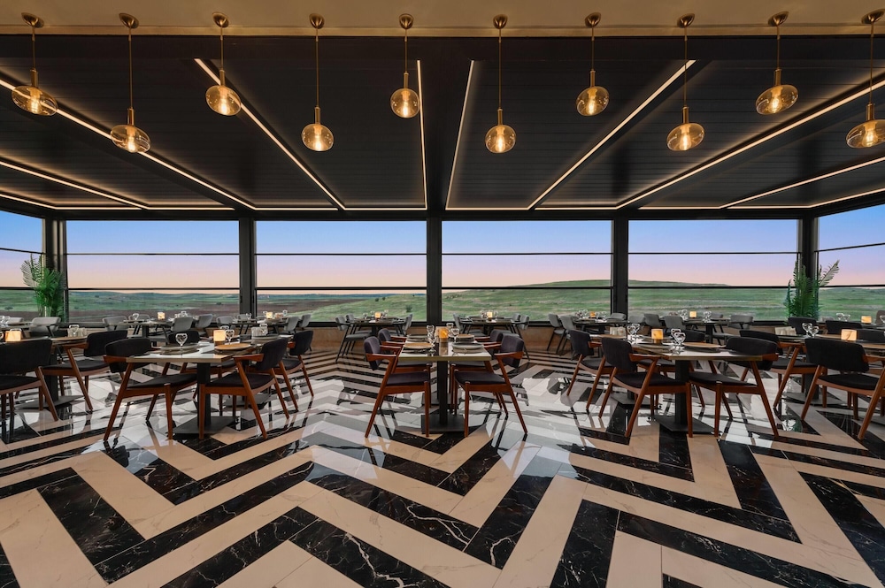 Ramada Encore by Wyndham Midyat 53/64