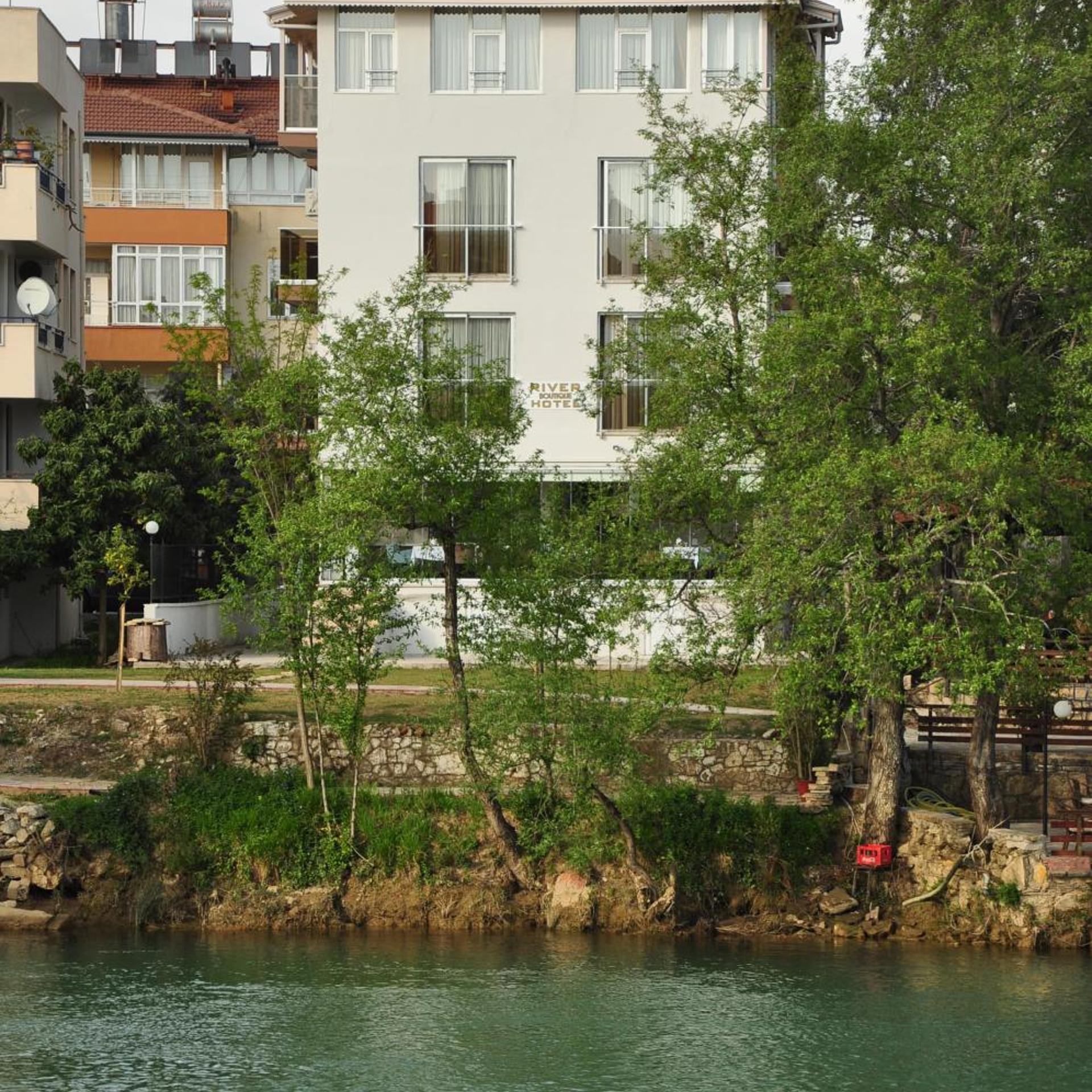 River Boutique Hotel 20/28