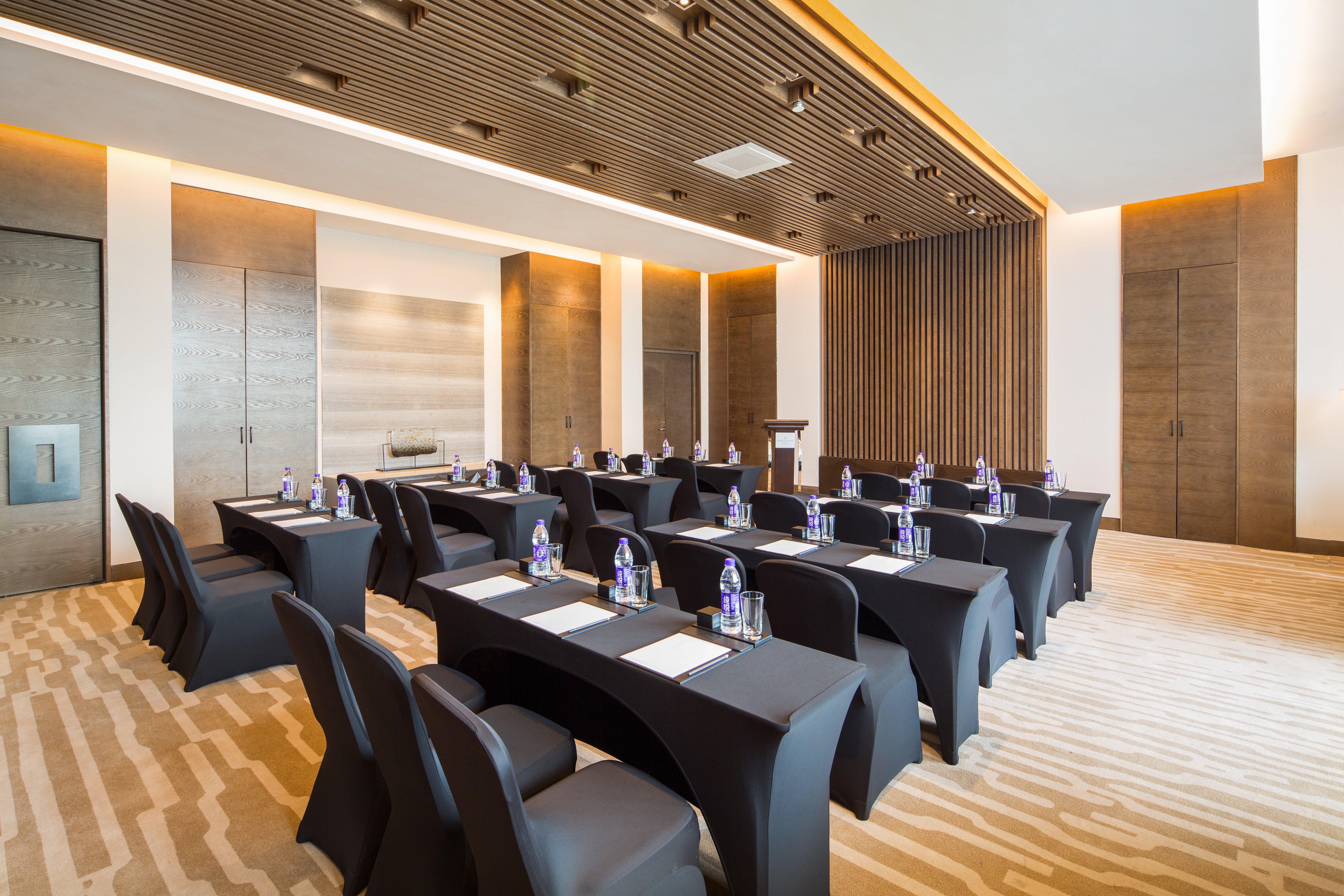 INTERCONTINENTAL TAIYUAN 61/71