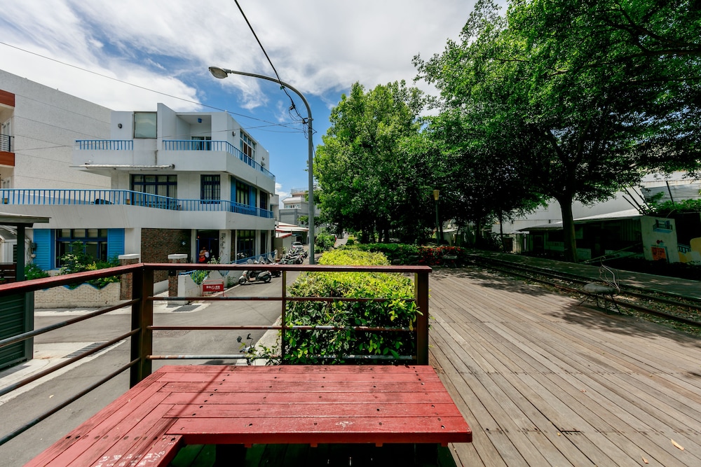 Oia Cafe B&amp;B 62/73