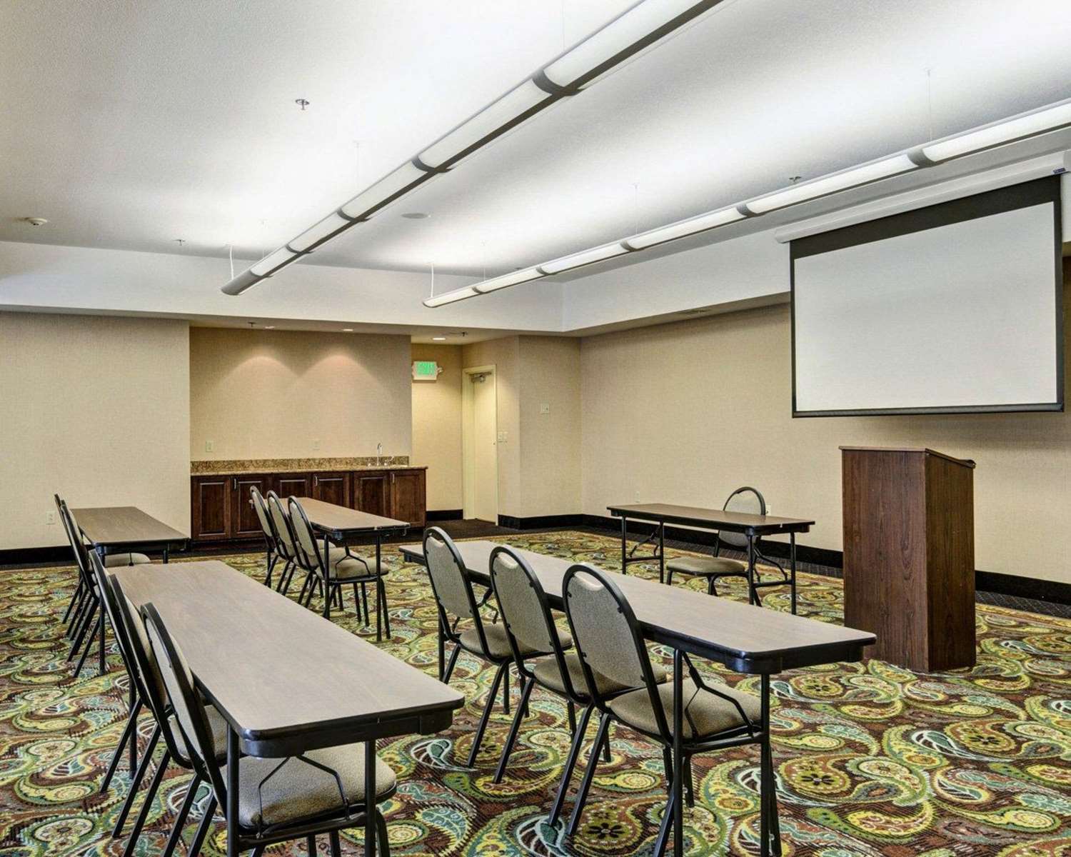 Comfort Suites Hot Springs 43/49