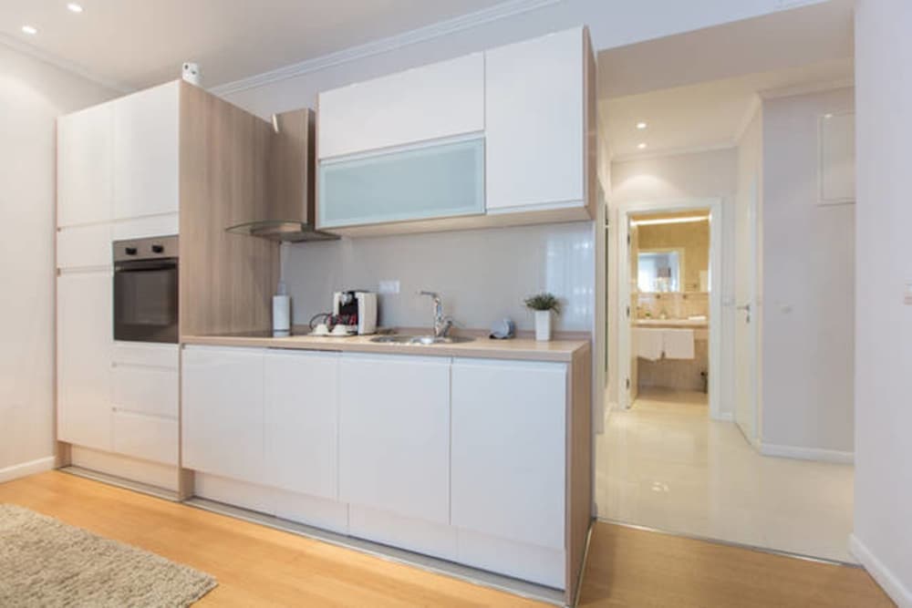 Meridien Luxury Apartments 6/50