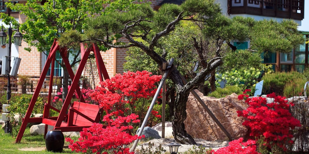 Gyeongju Orsay Pension 37/46