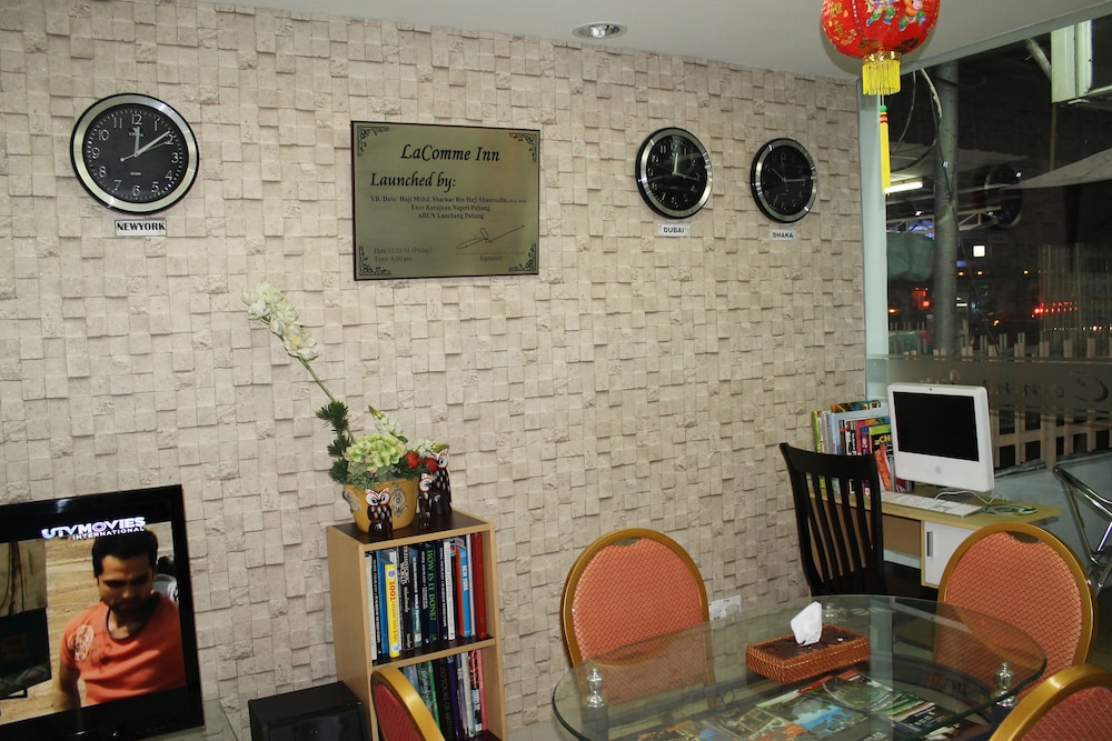 LaComme Inn 68/74