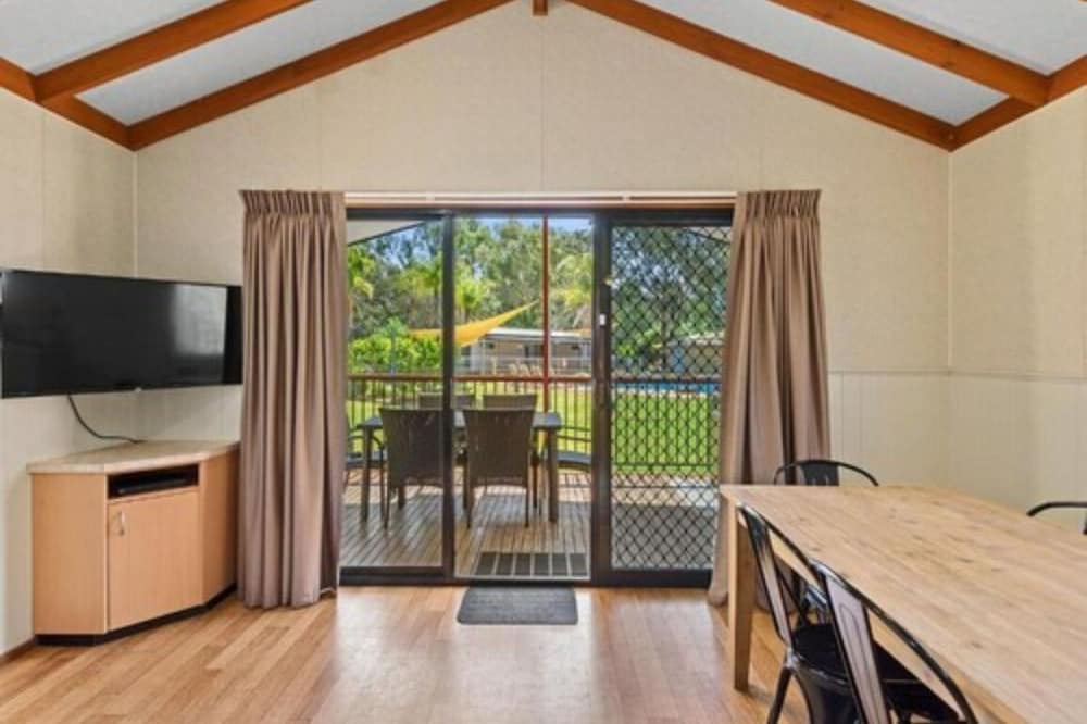 DISCOVERY PARKS - MOAMA WEST 23/32