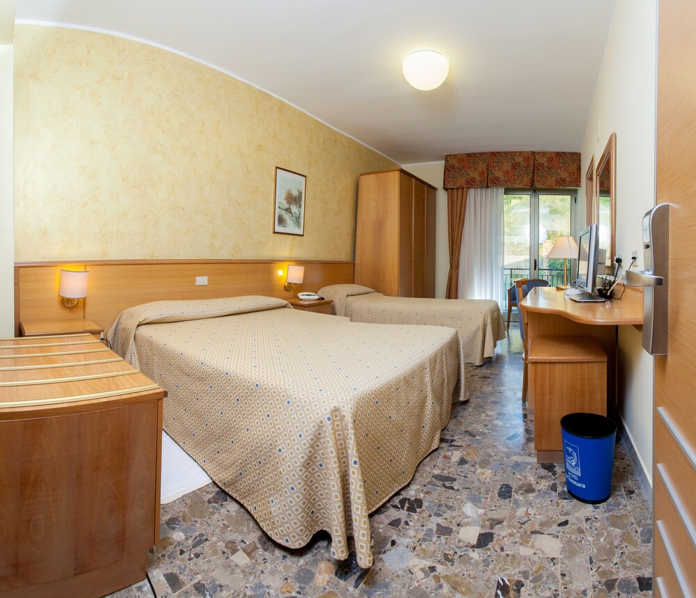 Hotel La Tonnara 15/38