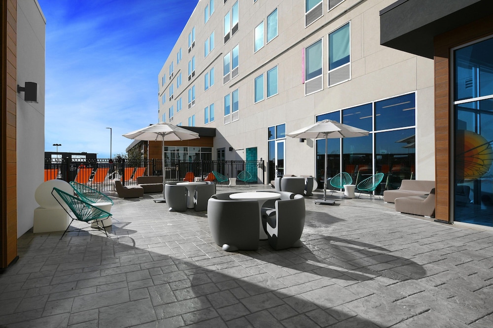 Aloft Dallas Euless 9/44