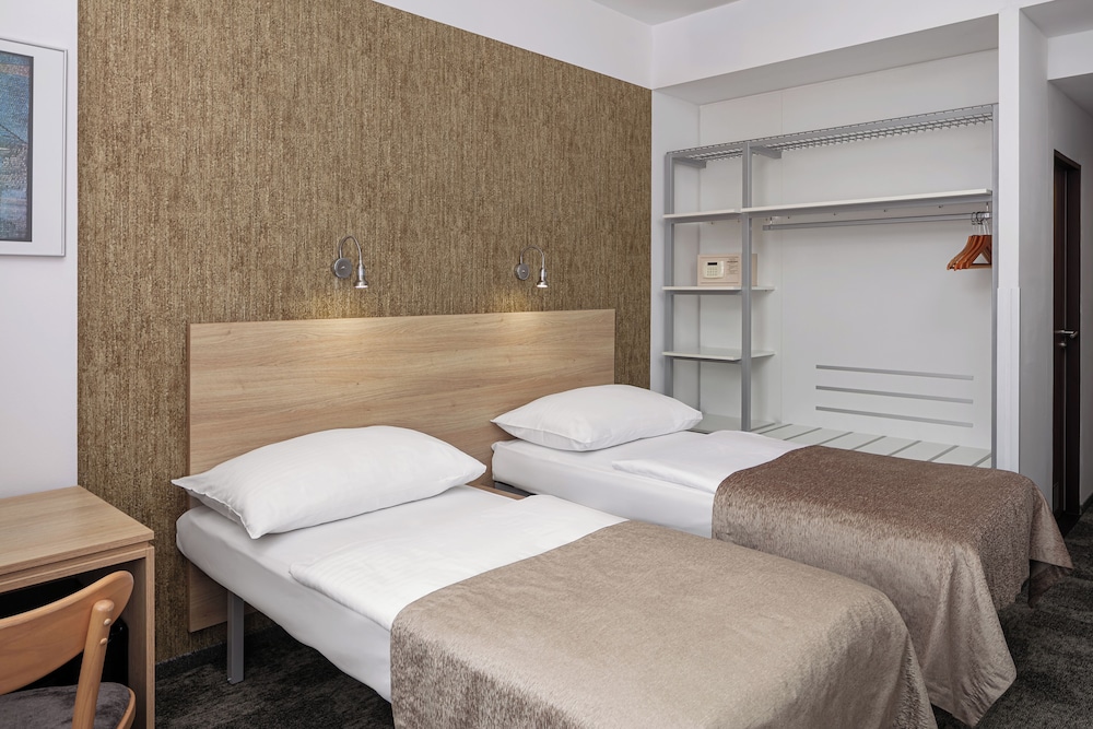 Ambiance Hotel 23/50