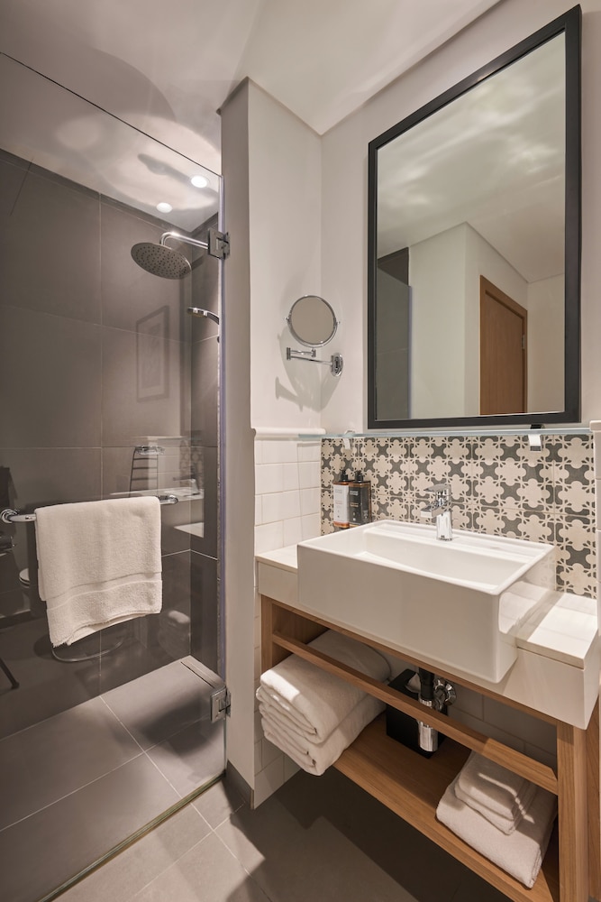 Aparthotel Adagio Dubai Gold District 61/61