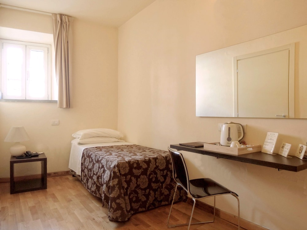 Hotel Hambros Il Parco 17/57
