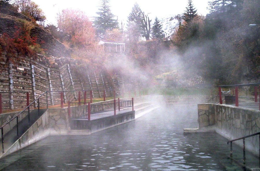 Home Hotel Lava Hot Springs 5/20