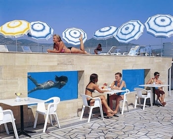 Surtel Hotel 38/41