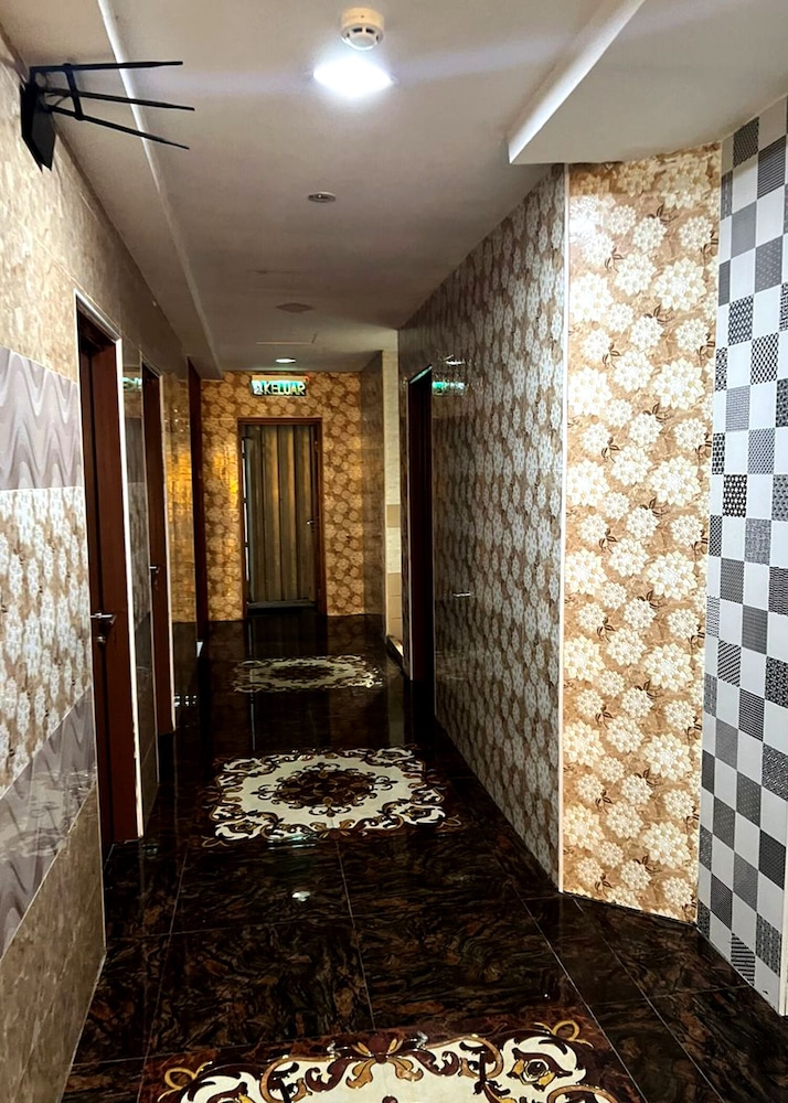 Putra Heights New Wave Hotel 35/45