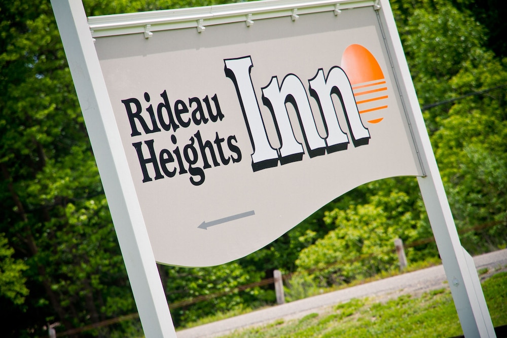 Rideau Heights Inn 27/54